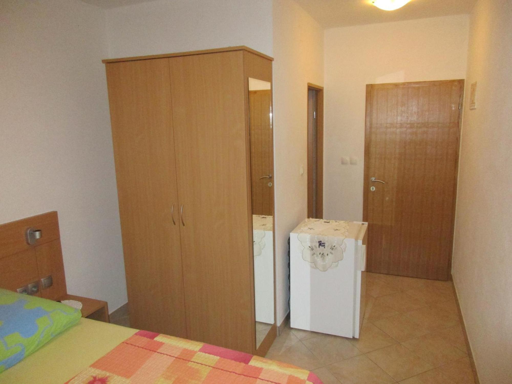Apartmani Smiljanic Starigrad Paklenica Eksteriør billede
